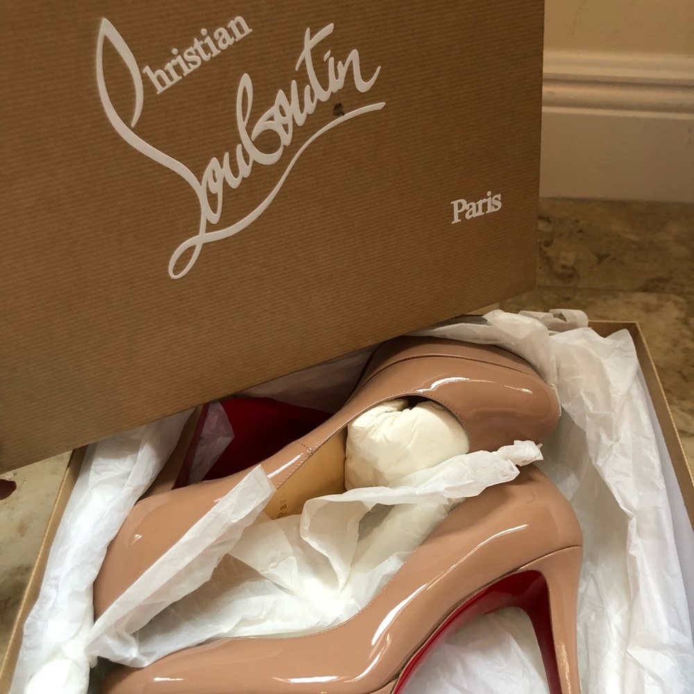Brand new Platform Louboutin nude heels